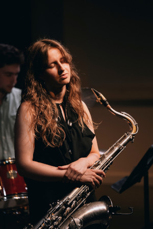 Katharina Pfeiffer - Saxophone