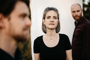 Barbara Barth Sebastian Bu¨scher Veit Steinmann (c) Juliane Guder 6 web